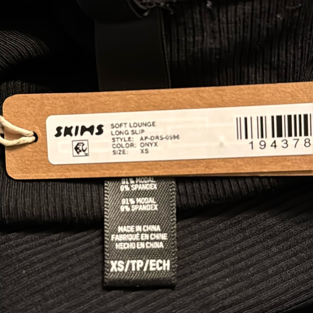SKIMS SOFT LOUNGE LONG SLIP DRESS - Picture 10 of 11